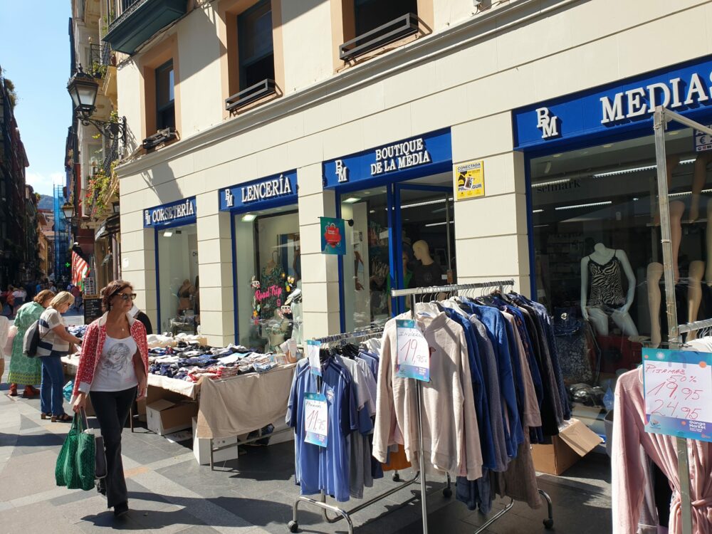Chollos y grandes descuentos en el Ganga Market del Casco Viejo de Bilbao