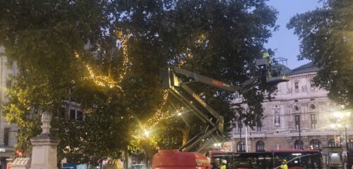 Bilbao comienza a colocar sus luces de Navidad con alguna sorpresa