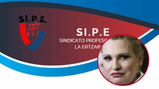 Si.P.E. carga contra Ainhoa Arteta y asevera: «No había patrullas disponibles»