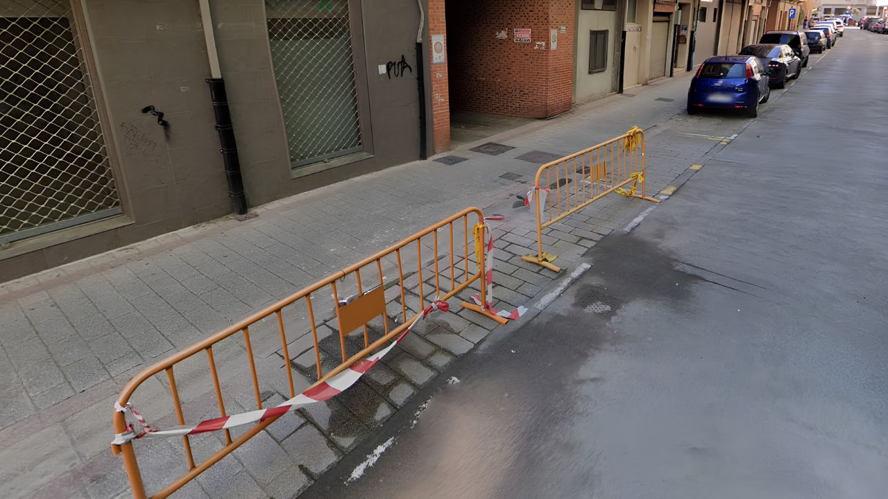 Una vecina de Usansolo pide asegurar unas vallas tras la caída de su bisnieta de 5 años