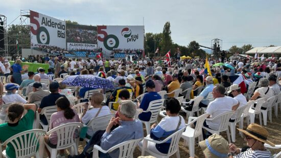 El 50º Alderdi Eguna reúne en Foronda a distintas generaciones del PNV