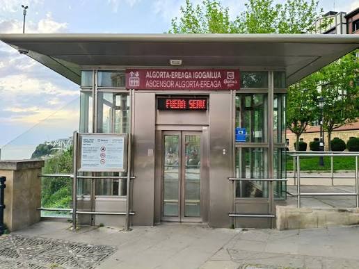 Aplazan las obras de modernización del ascensor de Ereaga por problemas sobrevenidos