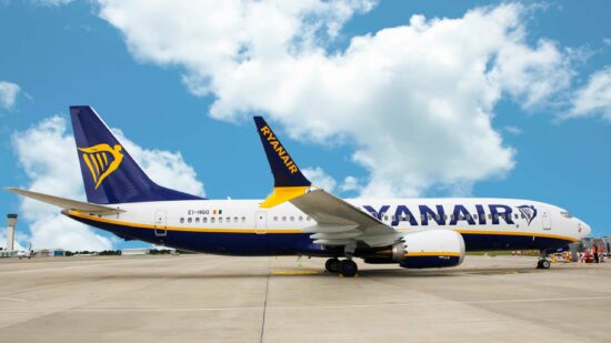 Cinco horas atrapadas en un avión de Ryanair en Viena: “No nos dieron ni una botella de agua”