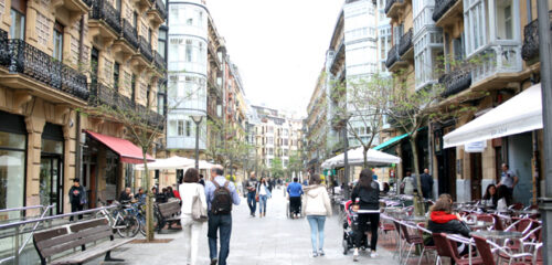 Invertir en vivienda en Euskadi ya es menos rentable: San Sebastián cae por debajo del bono del Estado