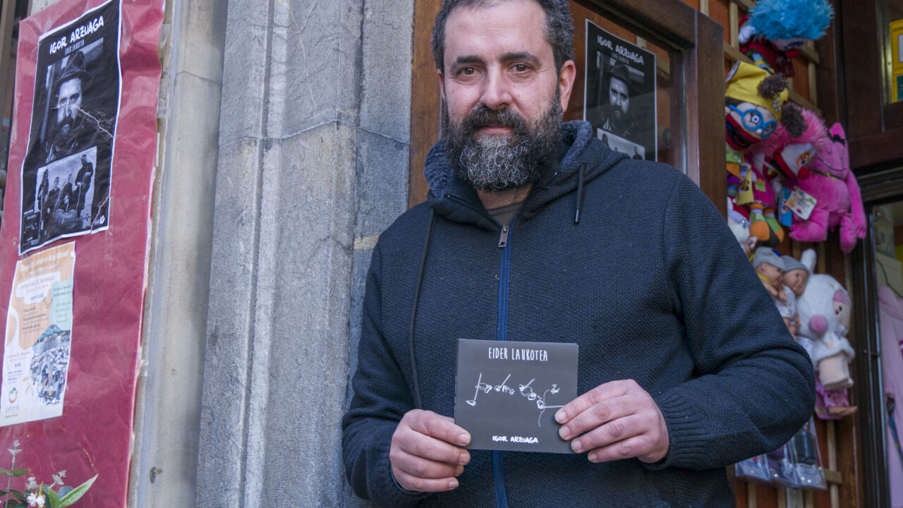 Muere Igor Arzuaga, el artista vasco que convirtió cada canción en poesía