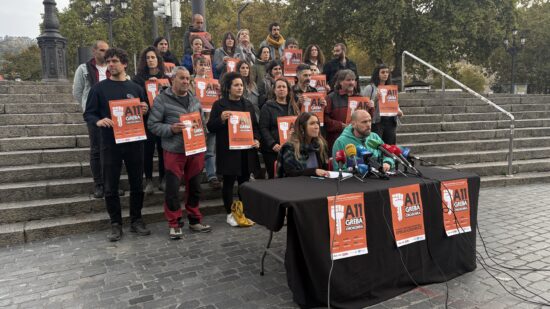 Los sindicatos convocan una huelga general el 11 de noviembre por el derecho a la vivienda
