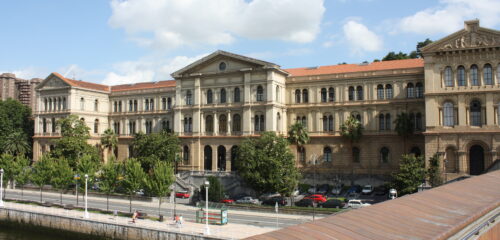 La Universidad de Deusto cerrará su campus de Bilbao por la visita de Vito Quiles