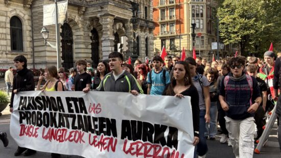 Vito Quiles suspende su acto en Bilbao tras las protestas contra su visita