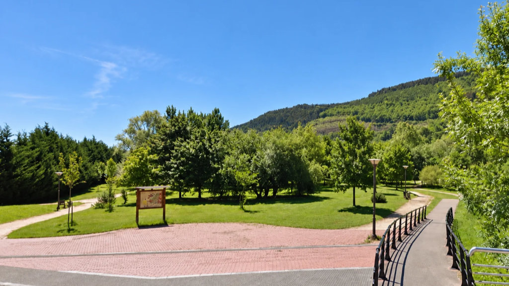 Jauregibarria mantendrá parte de sus espacios abiertos durante la instalación del bosque mágico de Olentzero